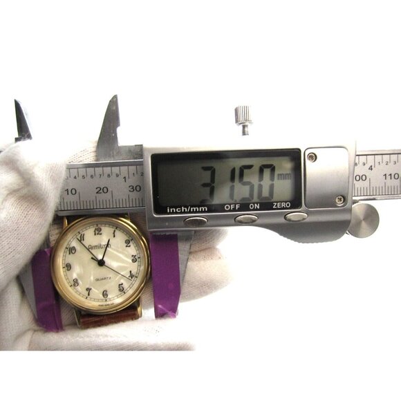 Women Armitron Quartz WR Analog 31mm Round Watch (H182) "New Battery" - Picture 3 of 9